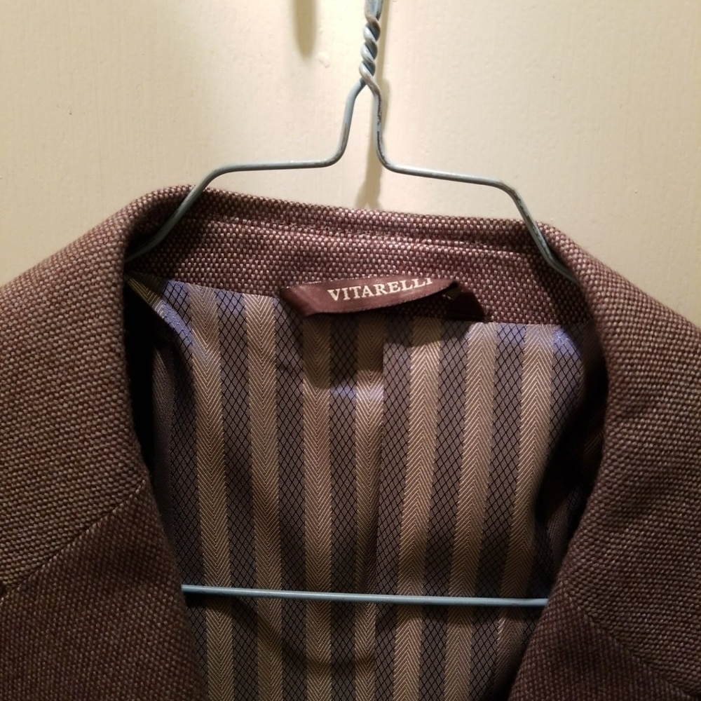 Light Color Jacket - Picture 2 of 2